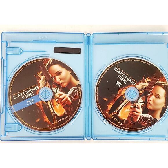 Hunger Games: Catching Fire [Blu-ray] - Picture 2 of 3